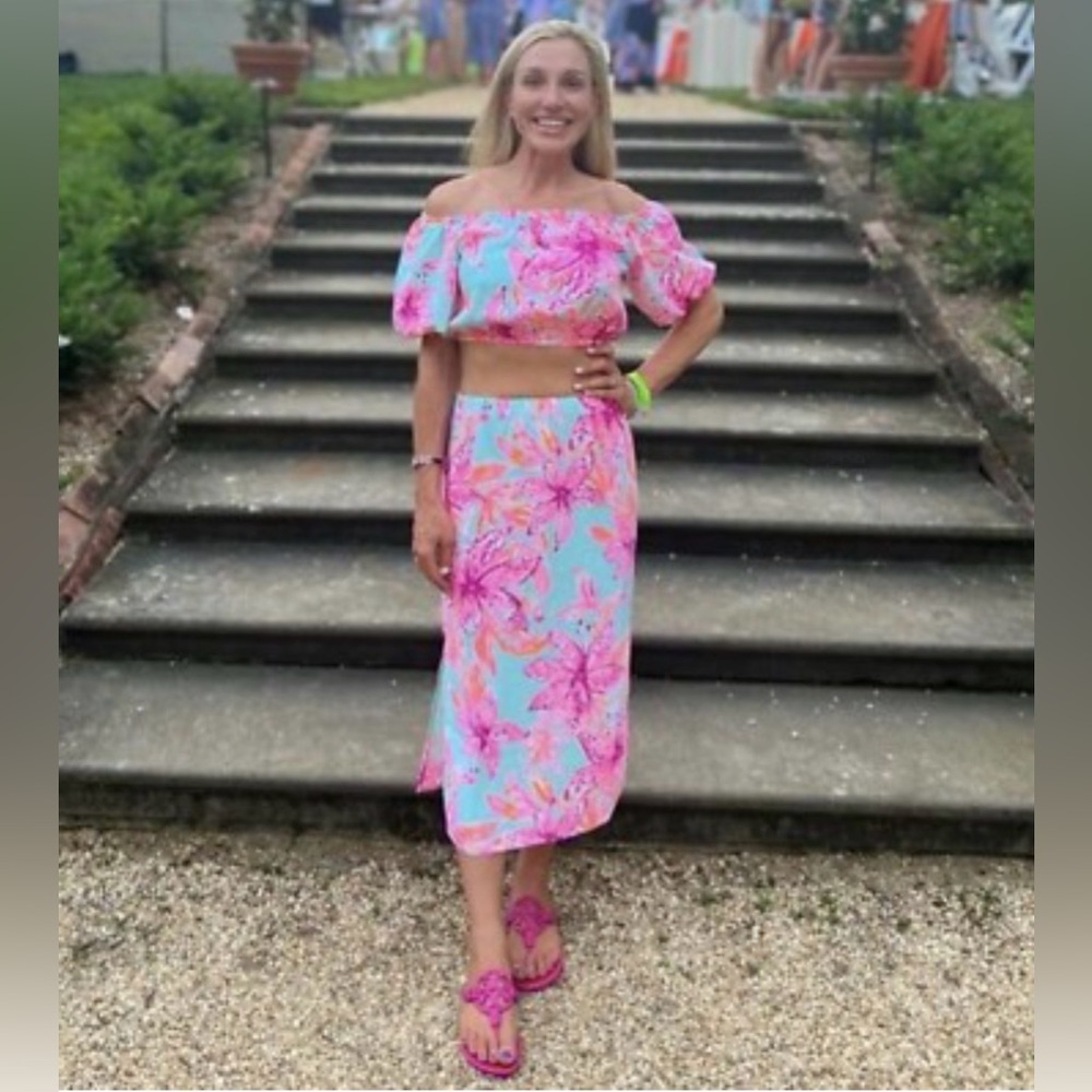 Lilly Pulitzer Esmeray Crop Top & Midi Skirt Set Surf Blue Bonita Blooms Resort - Picture 8 of 16